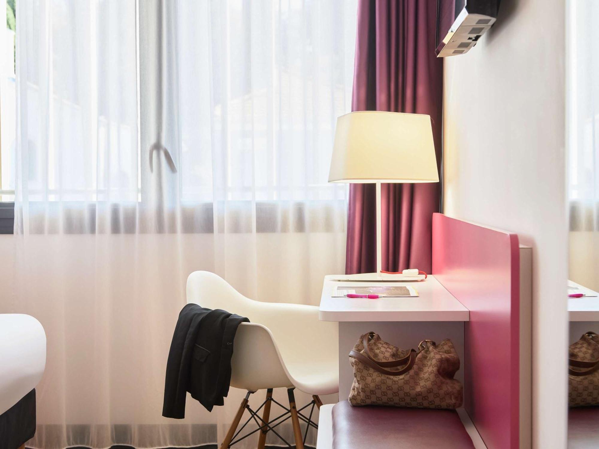 Ibis Styles Montelimar Centre Hotel Екстериор снимка