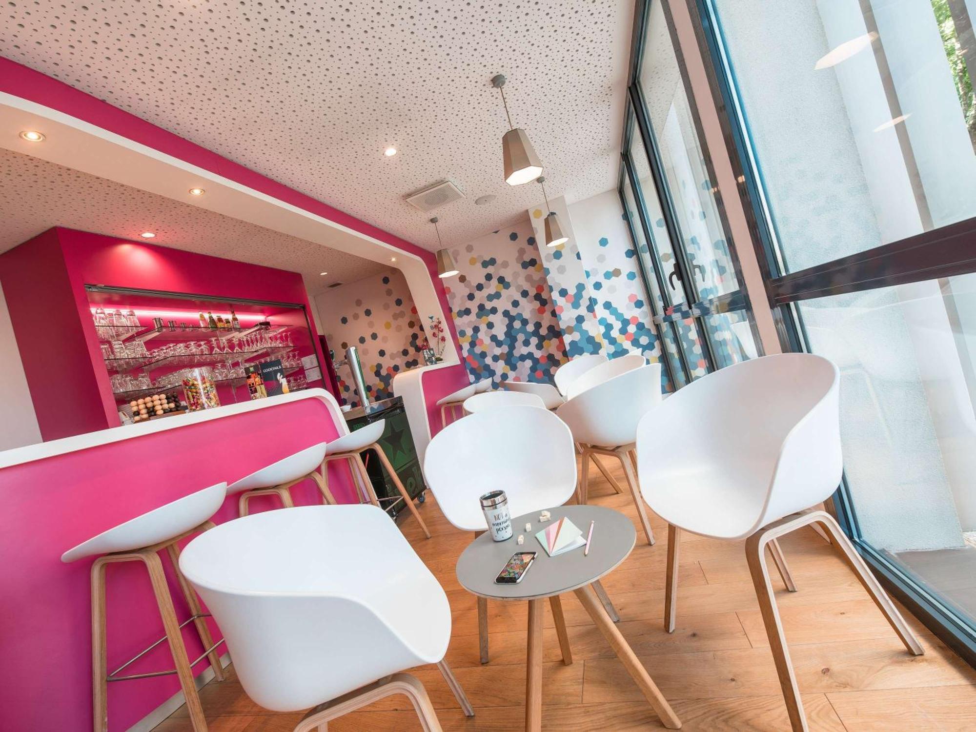 Ibis Styles Montelimar Centre Hotel Екстериор снимка